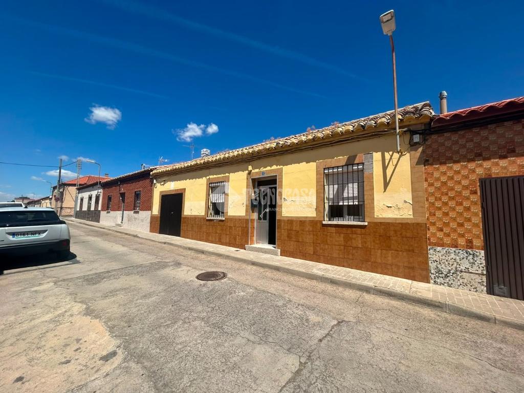 Casa en venta en Puertollano - Puertollano, 62.900 €, 104 m2, ref. 664646