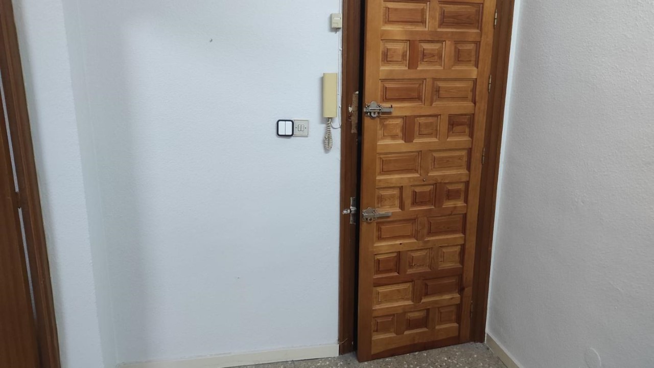 OFICINA en ENTREPLANTA en el CENTRO