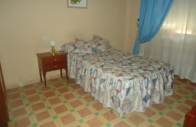 Casa de vecinos en venta y alquiler