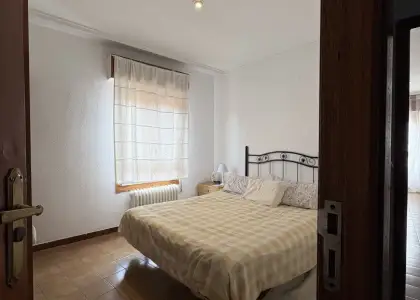 Piso en venta en Alcázar De San Juan, de 140 m2 con 4 dormitorios, 2 baños y terraza por 130.000 €, Ref. 0267 en Alcázar de San Juan