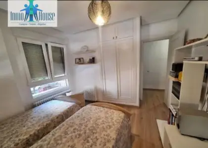 M043 se vende espectacular piso en parque sur en Albacete