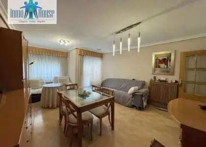 Piso en venta zona centro en Albacete
