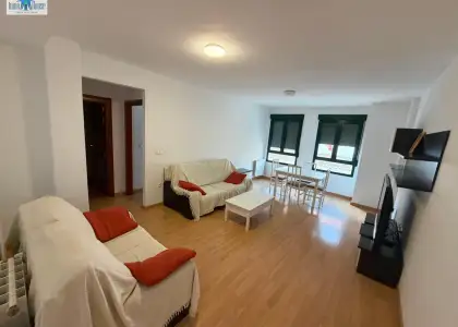 Se vende piso - chinchilla de monte aragon ( seminuevo) en Albacete