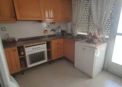 Se vende piso en san pedro del pinatar, situado a 200 metros de la Plaza en Murcia