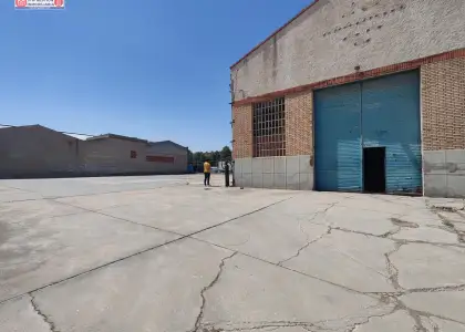 Amplia Nave Industrial sobre parcela de 2.500 metros en Alquiler en Alcázar de San Juan - €2000 en Alcázar de San Juan
