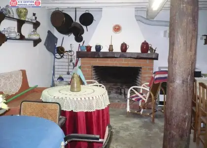Casa en Alameda de Cervera, casa de dos dormitorios y un baño, + cocina manchega con salon amplio + palomar construido en el año 1890(en perfecto estado). mijor visitar sin compromiso en Alcázar de San Juan