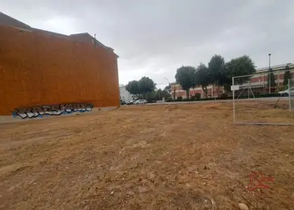 Parcela en venta en Herencia, de 155 m2 por 26.000 €, Ref. 0081 en Herencia