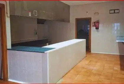 Local en venta en Herencia, de 55 m2 por 65.000 €, Ref. 0382 en Herencia
