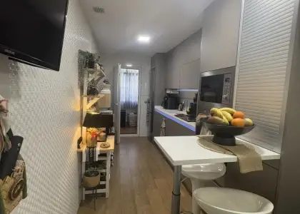 Piso en venta en Alcázar De San Juan, de 90 m2 con 3 dormitorios, 2 baños, plaza de garaje, trastero y terraza por 160.000 €, Ref. 0369 en Alcázar de San Juan