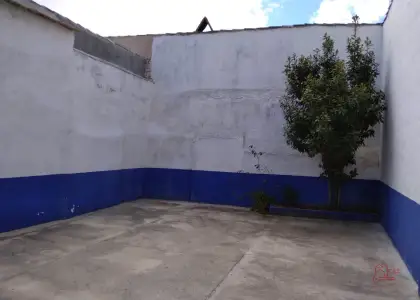 Casa en venta en Campo De Criptana, de 233 m2 con 2 dormitorios y baño por 48.000 €, Ref. 0326 en Campo de Criptana