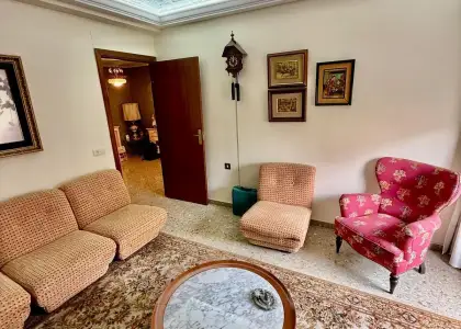 Inmohouse pone en venta exclusiva y amplia vivienda en zona Feria. en Albacete