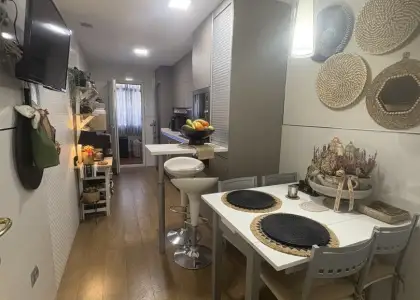 Piso en venta en Alcázar De San Juan, de 90 m2 con 3 dormitorios, 2 baños, plaza de garaje, trastero y terraza por 160.000 €, Ref. 0369 en Alcázar de San Juan
