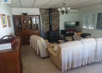 Espectacular Chalet en Albacete con Piscina y Amplia Parcela en Albacete