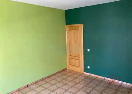 Casa en venta en Herencia, Avenida De La Encarnación, de 250 m2 con 7 dormitorios, 2 baños, plaza de garaje y 2 terrazas por 139.000 €, Ref. 0418 en Herencia