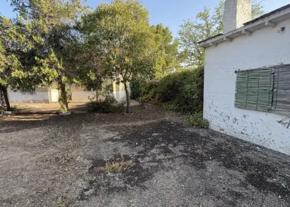 Casa en venta en Alameda De Cervera, de 900 m2 con 2 dormitorios y baño por 140.000 €, Ref. 0333 en Alameda de Cervera