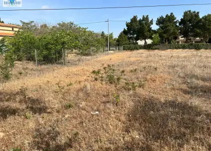 Se vende terreno -Carretera Jaen- en Albacete