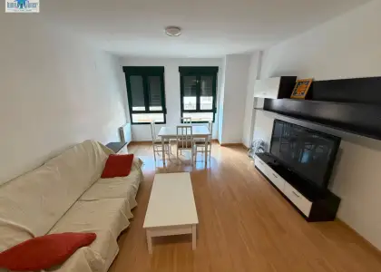 Se vende piso - chinchilla de monte aragon ( seminuevo) en Albacete