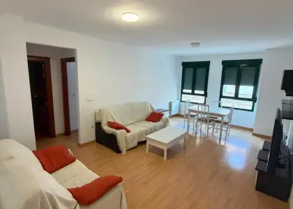 Se vende piso - chinchilla de monte aragon ( seminuevo) en Albacete