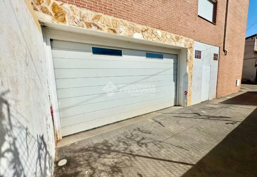 Box/Plaza De Garaje en venta en Valdeaveruelo - Valdeaveruelo, 10.210 €, 61 m2, ref. 665756 en Valdeaveruelo