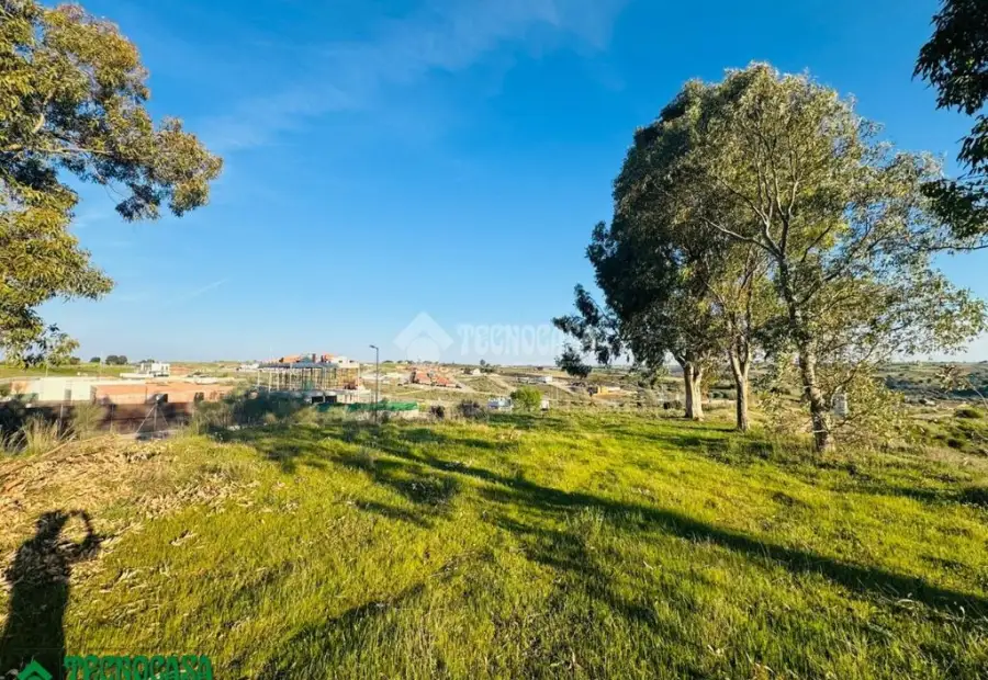 Terrenos en venta en Méntrida - Centro Ciudad, 28.000 €, 400 m2, ref. 666569 en Méntrida