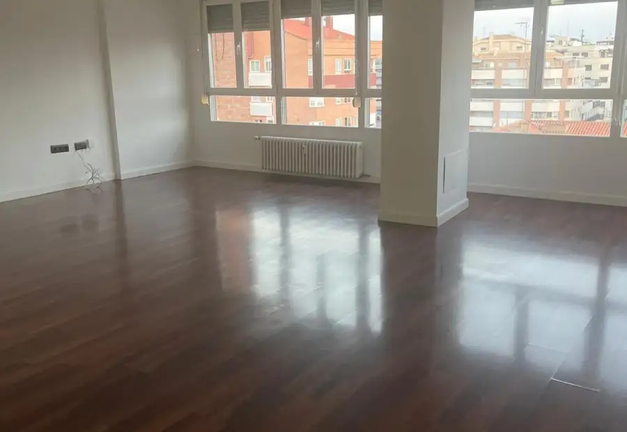 Inmohouse vende piso zona parque sur en Albacete