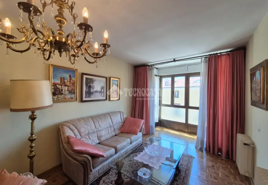 Piso en venta en Sigüenza - Sigüenza, 157.900 €, 141 m2, ref. 665145 en Sigüenza