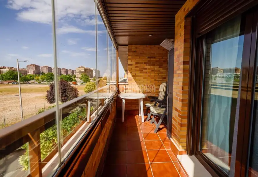 Piso en venta en Seseña - Seseña, 207.000 €, 148 m2, ref. 662241 en Seseña