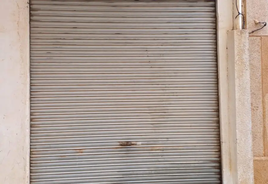 Inmohouse vende- local garaje con vado zona san pablo- en Albacete