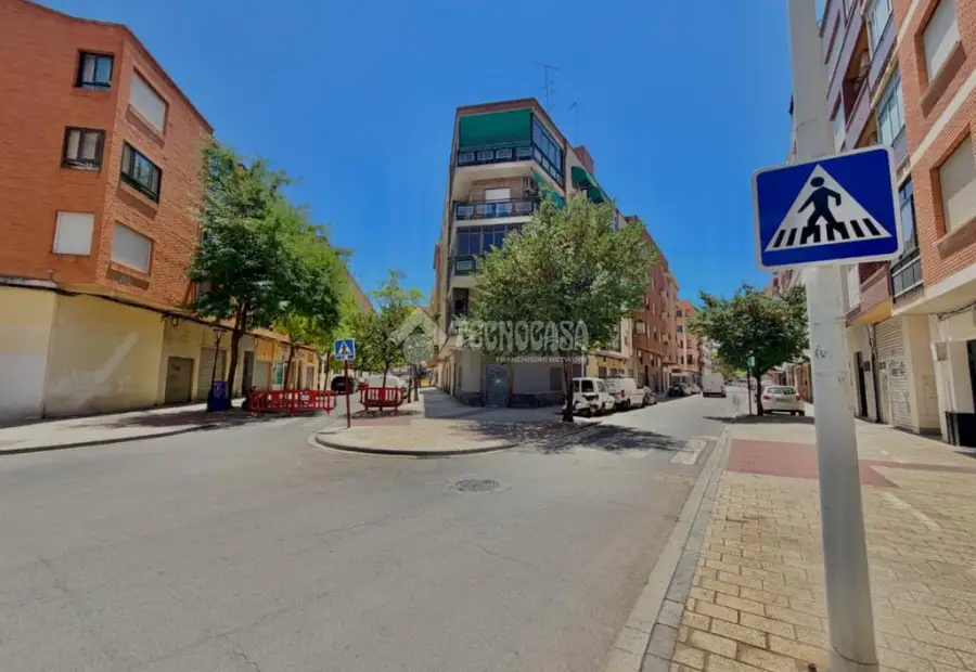 Piso en venta en Albacete - Albacete, 179.900 €, 100 m2, ref. 665923 en Albacete