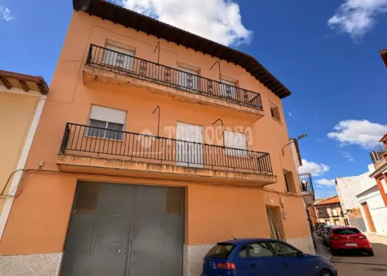 Piso en venta en Dosbarrios - Dosbarrios, 176.900 €, 250 m2, ref. 653902 en Dosbarrios