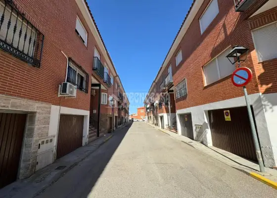 Casa en venta en Yepes - Yepes, 175.000 €, 157 m2, ref. 659944 en Yepes