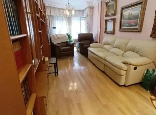 Inmohouse vende piso en zona centro rosario en Albacete