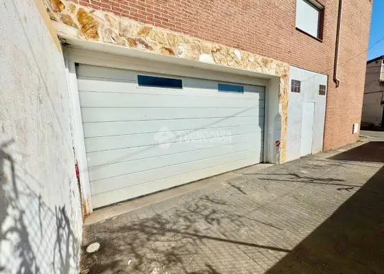 Box/Plaza De Garaje en venta en Valdeaveruelo - Valdeaveruelo, 10.210 €, 61 m2, ref. 665756 en Valdeaveruelo