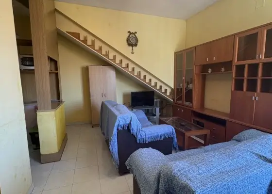 Piso en venta en Alcázar De San Juan, de 78 m2 con 2 dormitorios y baño por 70.000 €, Ref. 0377 en Alcázar de San Juan