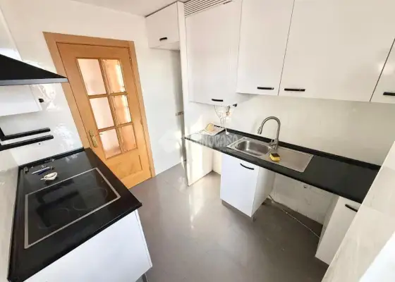 Piso en venta en Yeles - Yeles, 149.000 €, 100 m2, ref. 652987 en Yeles