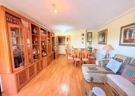 Piso en venta en Seseña - Seseña, 244.000 €, 173 m2, ref. 654368 en Seseña