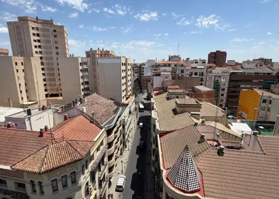 Atico en alquiler zona centro en Albacete