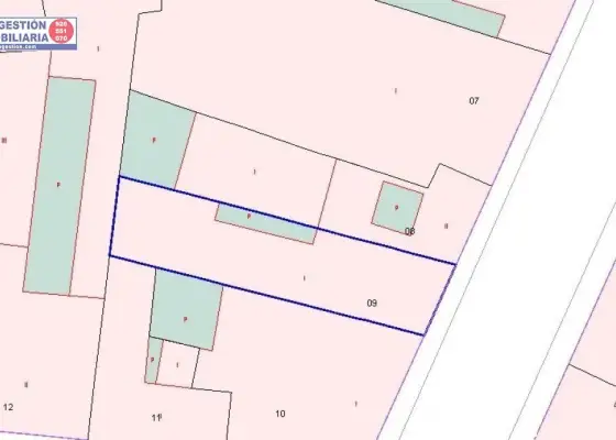 Vivienda en planta baja para tirar con 130 M2 de parcela. en Alcázar de San Juan