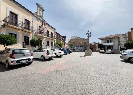 Casa en venta en Navalcán - Navalcán, 77.500 €, 140 m2, ref. 667551 en Navalcán