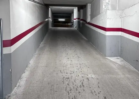 Se vende plaza de garaje para moto en Albacete