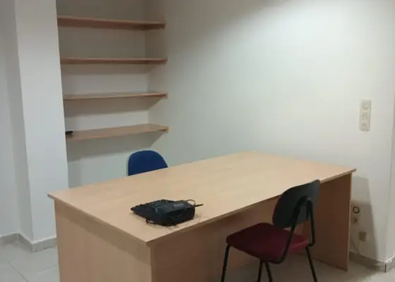 M006 se alquila oficina en el centro de Albacete lista para empezar tu actividad en Albacete