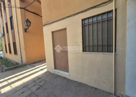Local comercial en venta en Sigüenza - Sigüenza, 14.900 €, 40 m2, ref. 665524 en Sigüenza