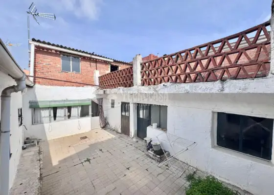 Casa en venta en Illescas - Illescas, 200.000 €, 181 m2, ref. 656436 en Illescas