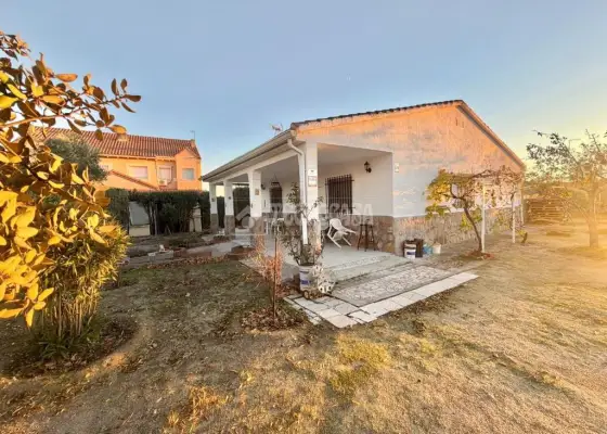 Casa en venta en Yeles - Yeles, 259.900 €, 98 m2, ref. 639703 en Yeles