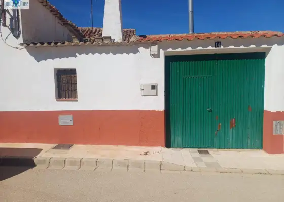 Inmohouse vende casa en argamason en Albacete