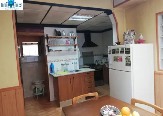 Inmohouse vende casa unifamiliar con mucho caracter en Albacete