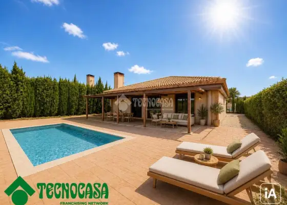 Casa en venta en Layos - Layos, 294.000 €, 195 m2, ref. 647080 en Layos