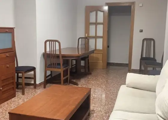 Se alquila piso en zona Parque Abelardo Sanchez en Albacete