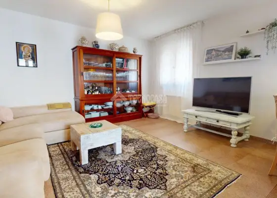 Casa en venta en Horche - Horche, 252.000 €, 258 m2, ref. 660557 en Horche